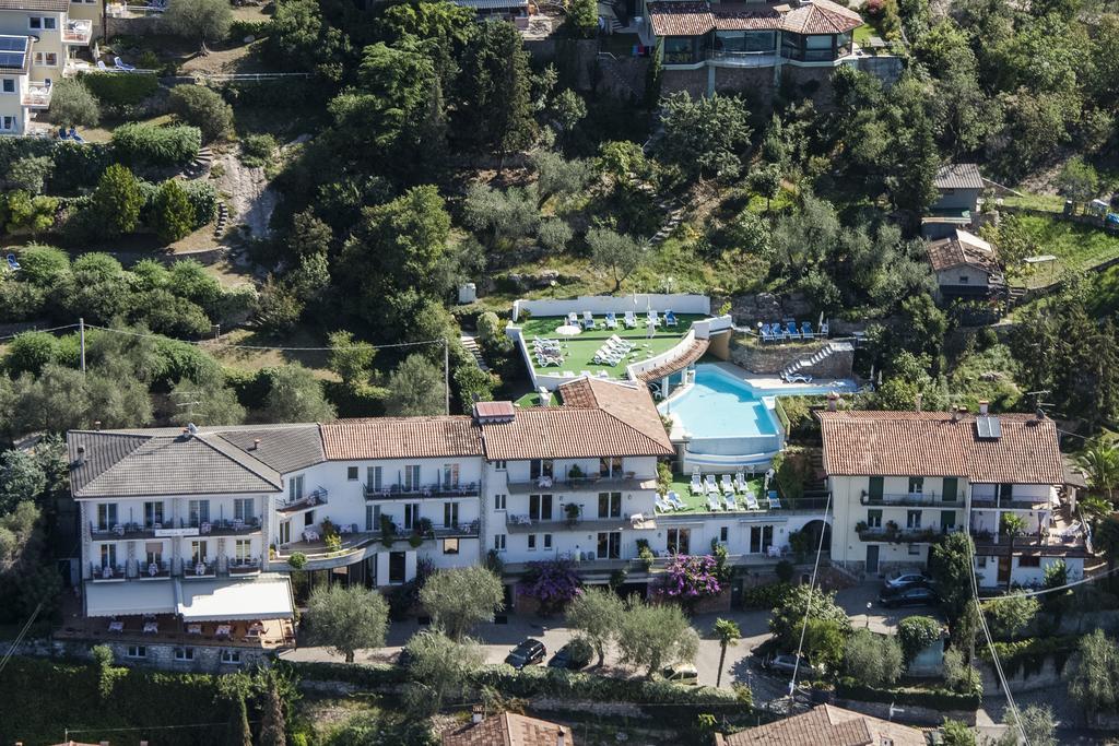 Hotel Garden Мальчезине Экстерьер фото